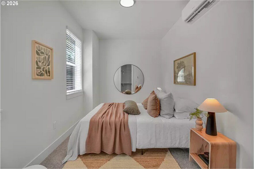More Photos Of 8426 E Burnside St, Portland Apartments For Sale