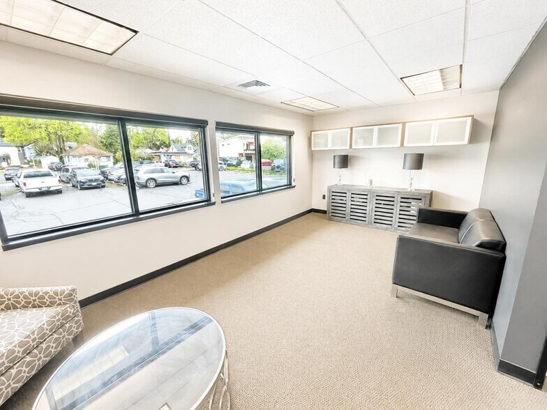 More Photos Of 1665 Liberty St SE, Salem Office For Lease