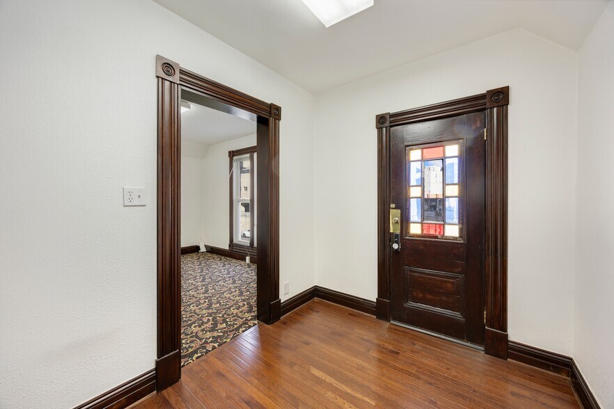 More Photos Of 1325 Delaware St, Denver Office For Lease