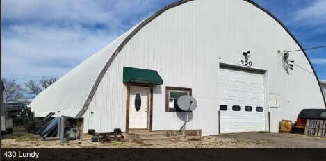 More Photos Of 420-440 E Lundy Ln, Leland Warehouse For Lease