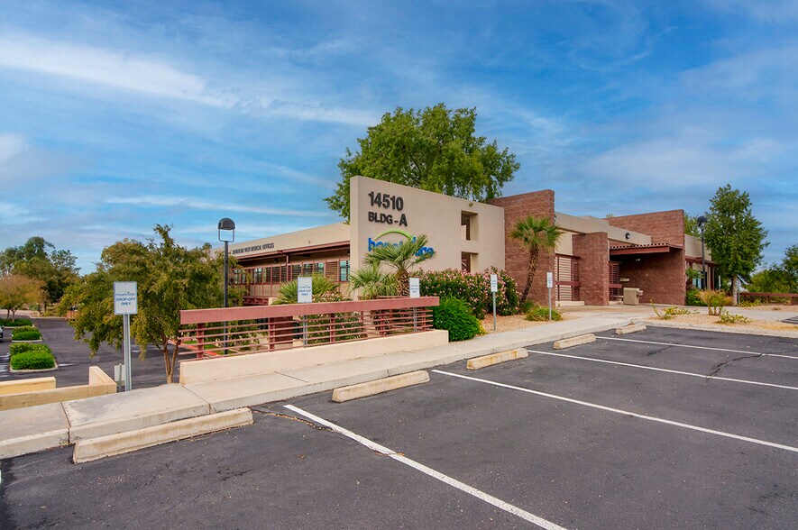 More Photos Of 14510 W Shumway Dr, Sun City West Medical For Lease