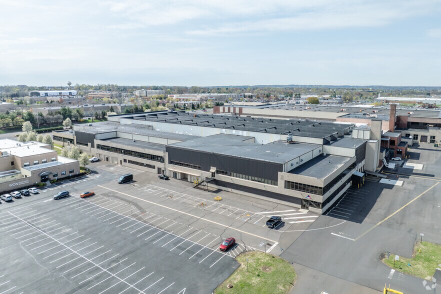 More Photos Of 50 Cardinal Ln, Warminster Township Warehouse For Lease