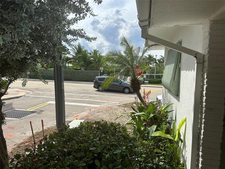 More Photos Of 5901 N Ocean Dr, Hollywood Apartments For Sale