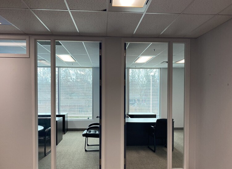 More Photos Of 1540 Cornwall Rd, Oakville Office For Lease