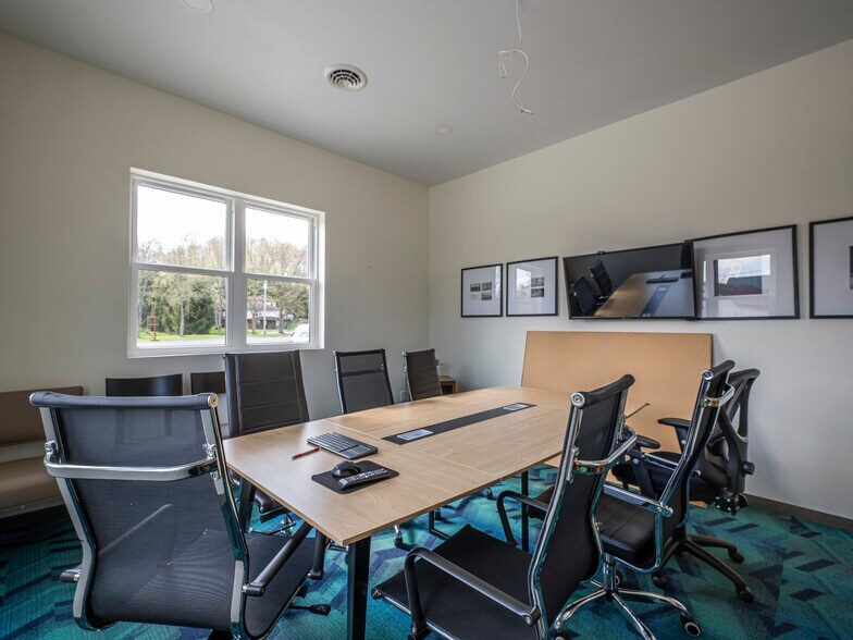 More Photos Of 2425 Township Road 414, Dundee Warehouse For Sale