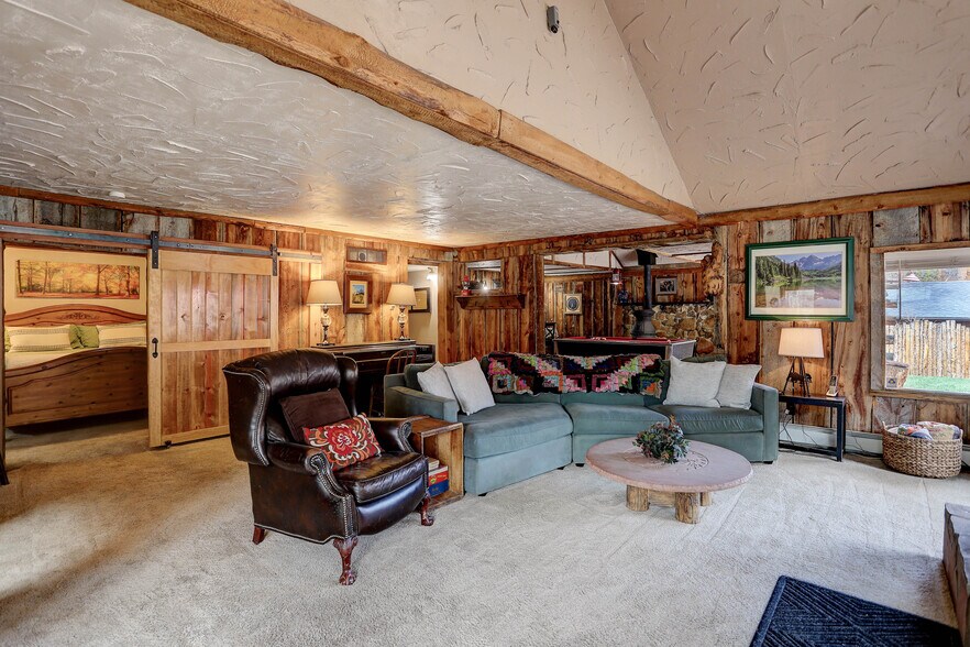 More Photos Of 468 Riverside Dr, Lyons Specialty For Sale