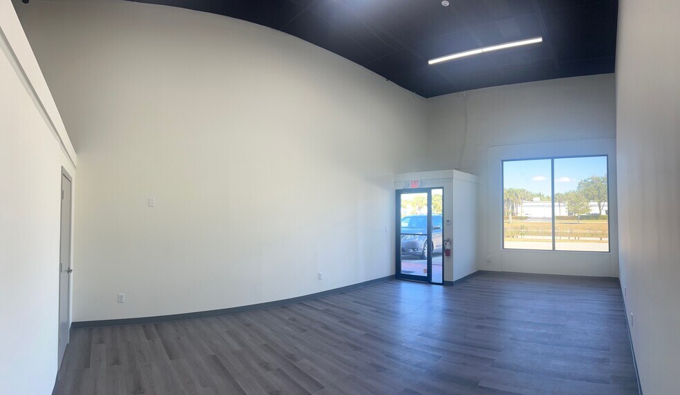More Photos Of 3132 Fortune Way, Wellington Warehouse For Lease