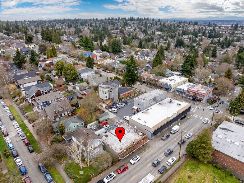 More Photos Of 3404-3410 NE 55th St, Seattle General Retail For Sale