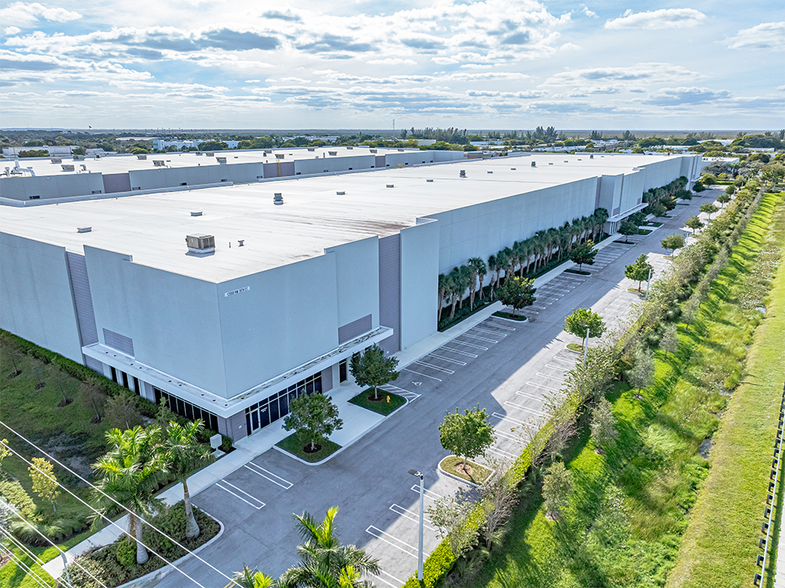 More Photos Of 12000 NW 39 St, Coral Springs Unknown For Lease