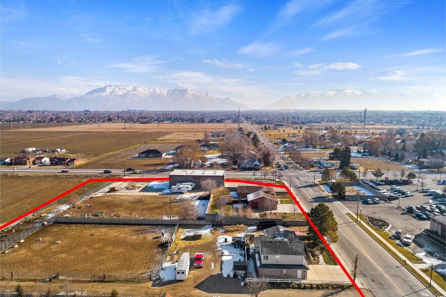 More Photos Of 2016 W 2300 N, Clinton Land For Sale