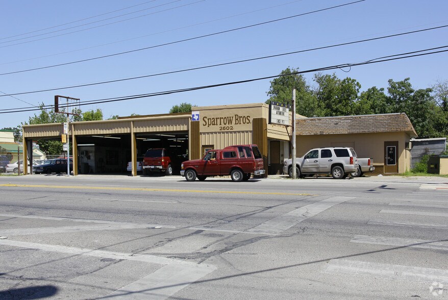 More Photos Of 2602 Fredericksburg Rd, San Antonio Service For Lease