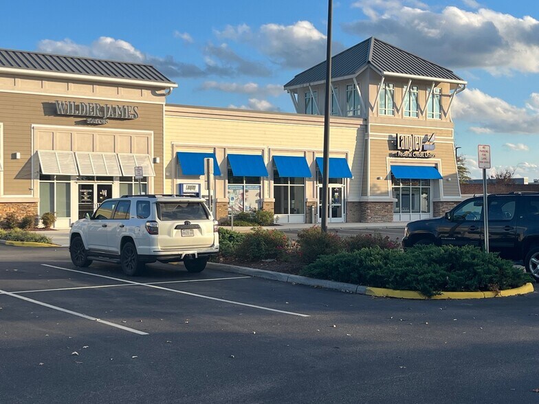 More Photos Of 2090 Princess Anne Rd, Virginia Beach Storefront For Lease