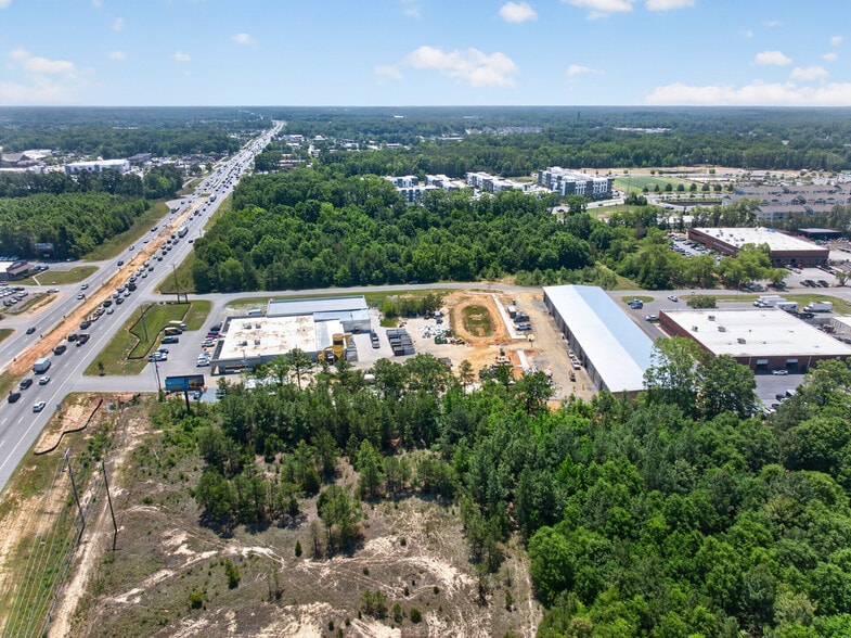 More Photos Of 5029 Smith Farm Rd, Matthews Flex For Lease