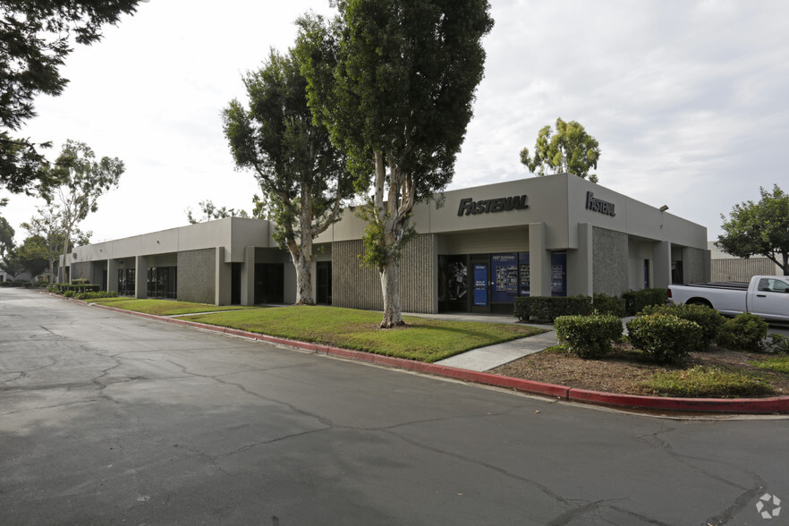 Primary Photo Of 7052 Orangewood Ave, Garden Grove Light Manufacturing For Lease