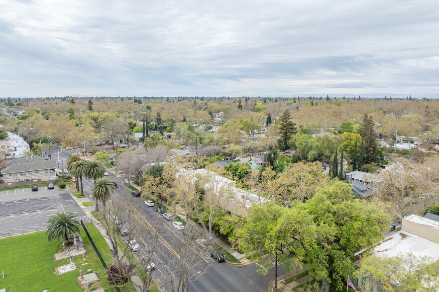 More Photos Of 2650 21st St, Sacramento Medical For Lease