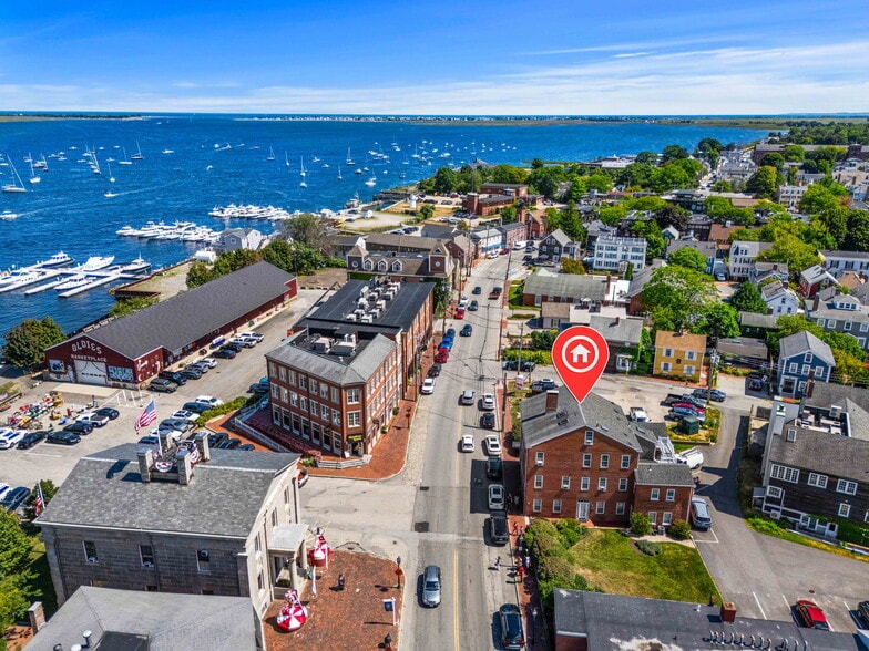More Photos Of 30-32 Water Street #2, Newburyport General Retail For Sale