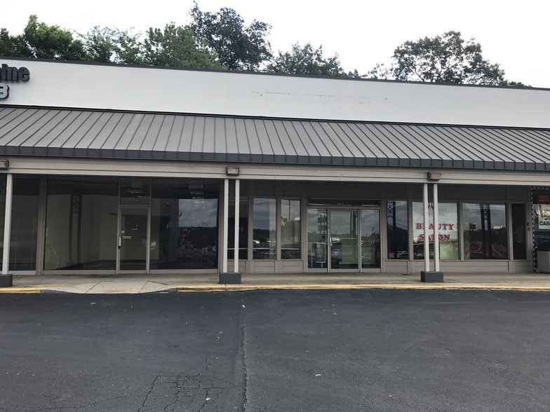 More Photos Of 224-228 Gadsden Hwy, Birmingham Unknown For Lease