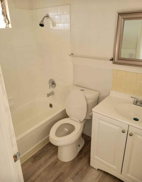 More Photos Of 434 River Glen Dr, Bullhead City Apartments For Sale
