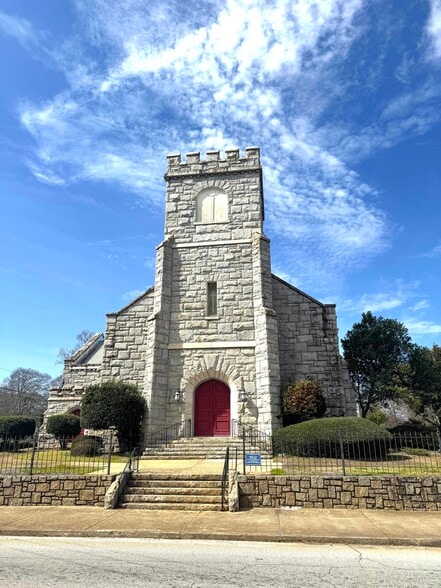 Primary Photo Of 3099 Stone Mountain St, Lithonia Religious Facility For Sale