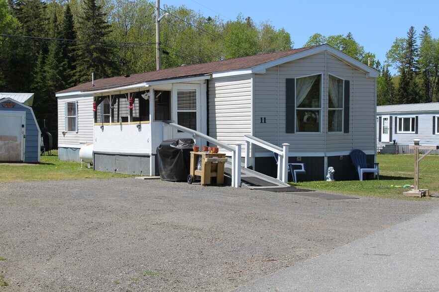 More Photos Of 590 Access Hwy, Caribou Manufactured Housing Mobile Home Park For Sale