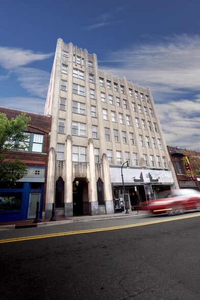 More Photos Of 331-335 W Main St, Durham Office For Lease