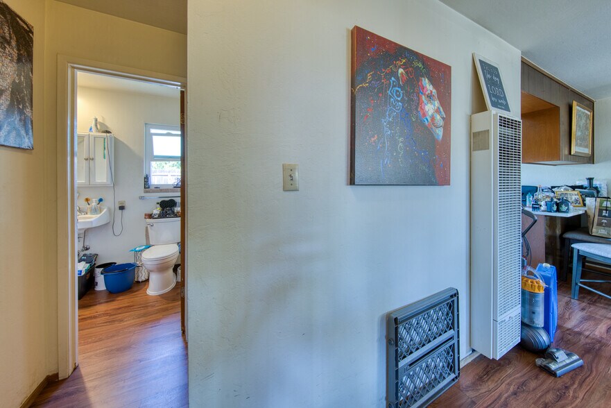 More Photos Of 24039 Park St, Hayward Apartments For Sale