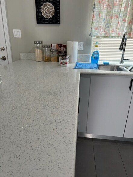 More Photos Of 3305 Frio Ave, McAllen Apartments For Sale