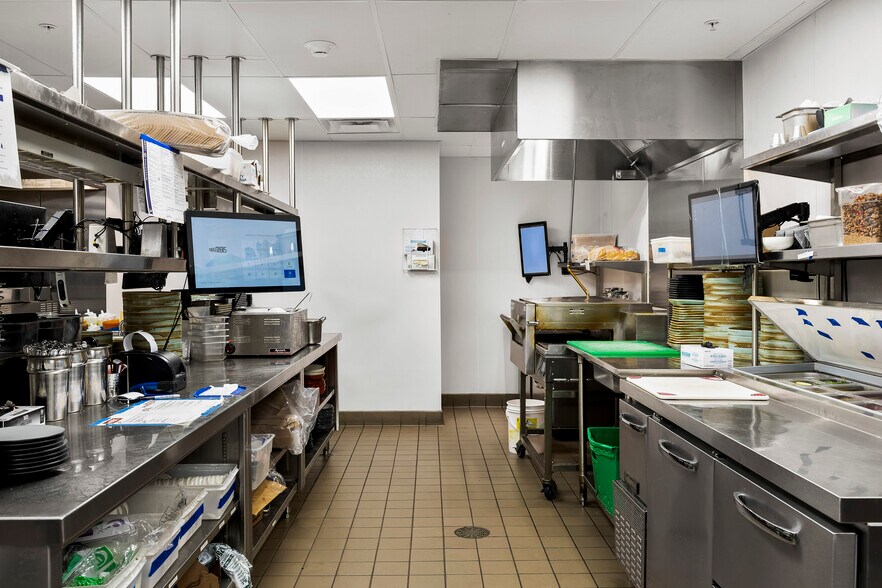 More Photos Of 42 S Main St, Voorheesville Restaurant For Sale