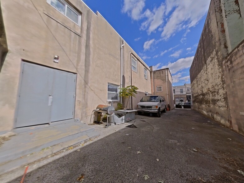 More Photos Of 3914 N 6th St, Philadelphia Religious Facility For Sale