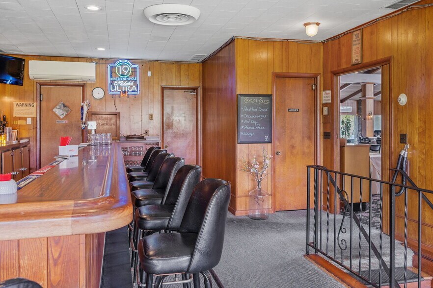 More Photos Of 2839 Rt-203, Valatie Sports And Entertainment For Sale