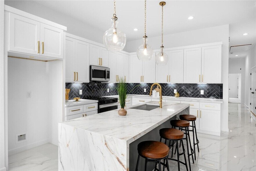More Photos Of 6314 Crest st, Houston Multifamily For Sale