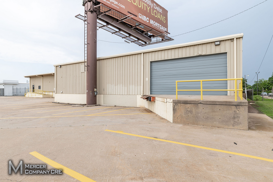 More Photos Of 6401-6409 S I 35 Service Rd, Oklahoma City Warehouse For Lease