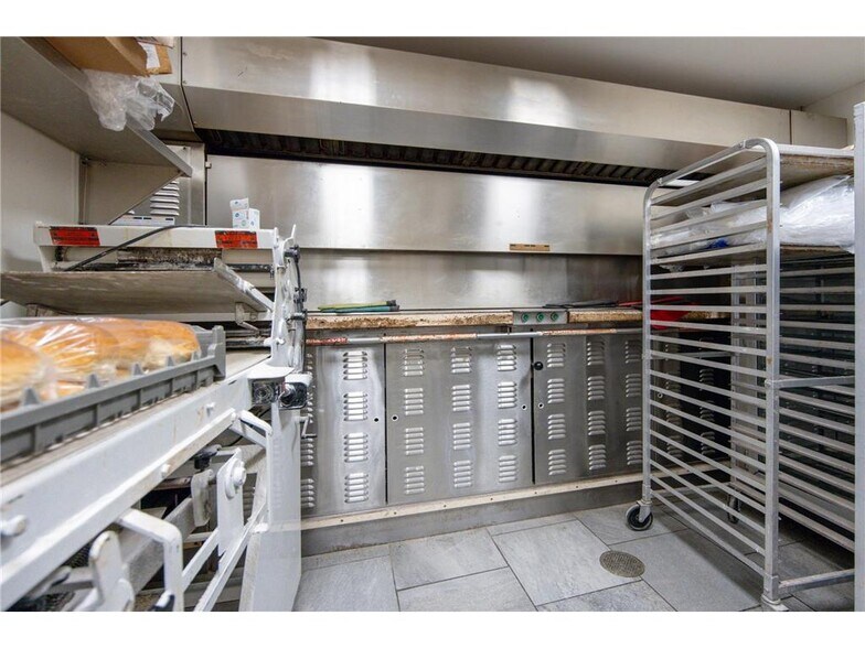 More Photos Of 102 E Centennial 84 Dr, New York Mills Restaurant For Sale