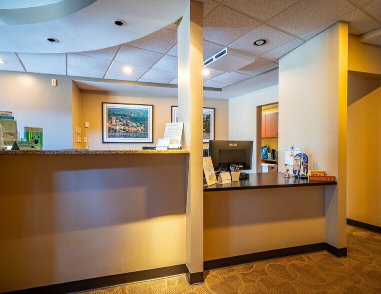 More Photos Of 690 Morrison Rd, Columbus Medical For Sale