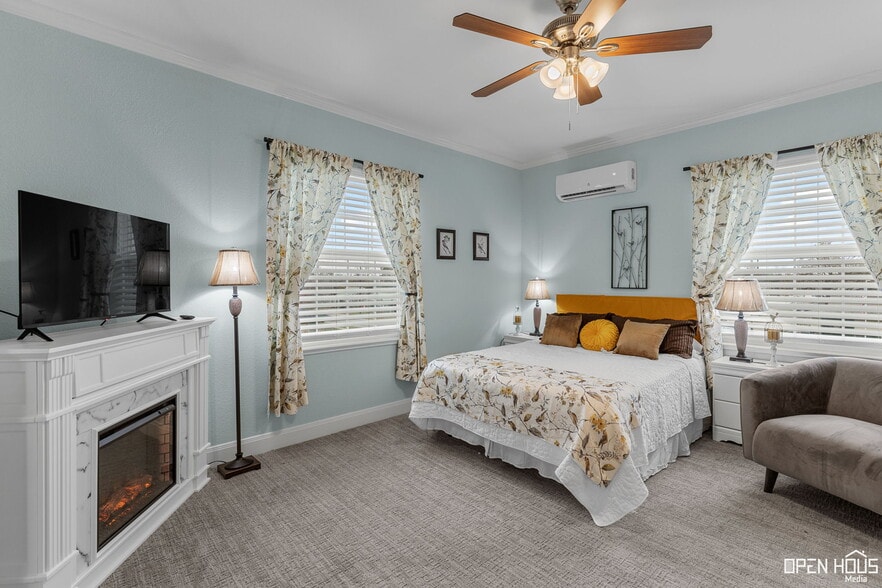 More Photos Of 405 W Gilbert St, Henrietta Hospitality For Sale