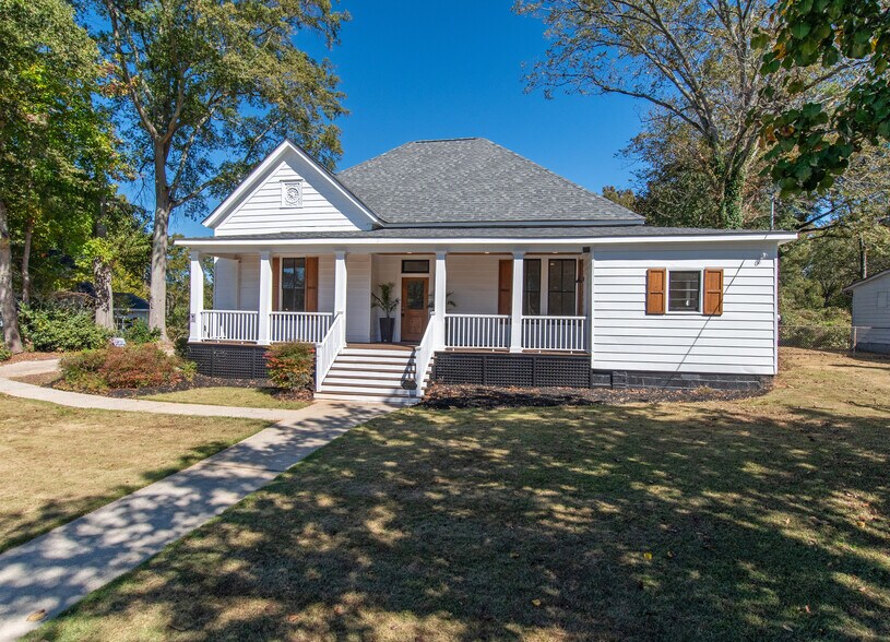 More Photos Of 89 W Campbellton St, Fairburn Office Residential For Lease