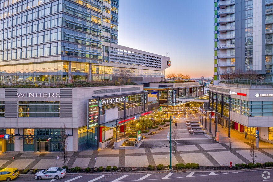 More Photos Of 450 SW Marine Dr, Vancouver Office For Lease