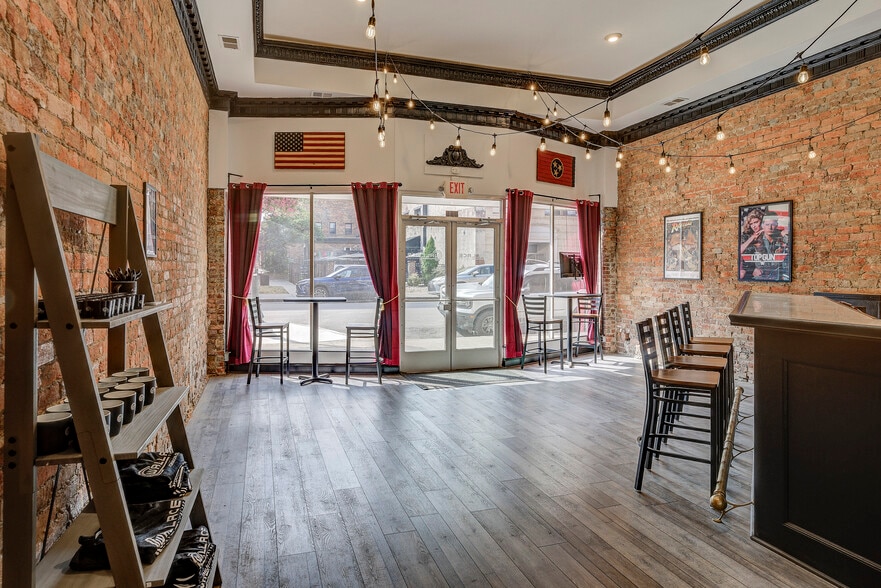 More Photos Of 215 E Main St, Johnson City Storefront For Sale