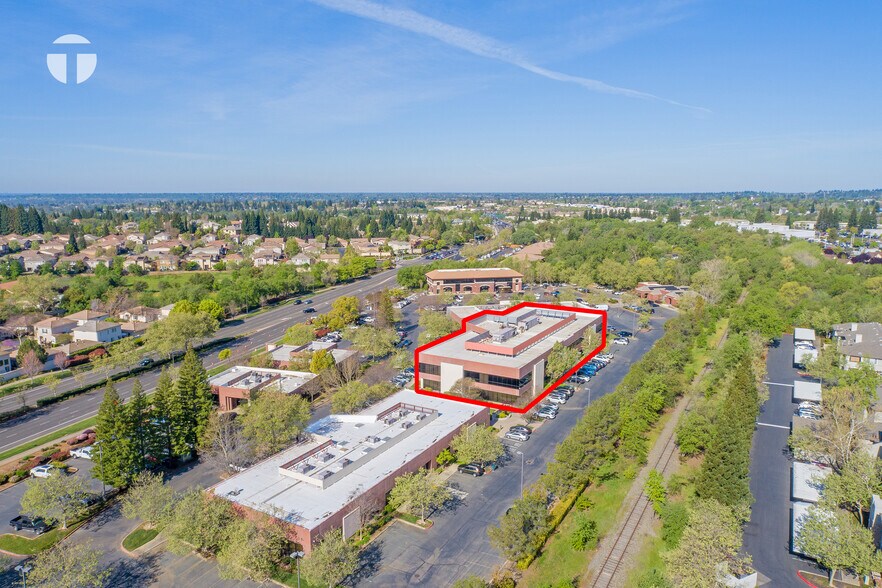 More Photos Of 2330 E Bidwell St, Folsom Medical For Sale