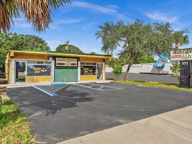More Photos Of 571-573 SW 27th Ave, Fort Lauderdale Freestanding For Sale