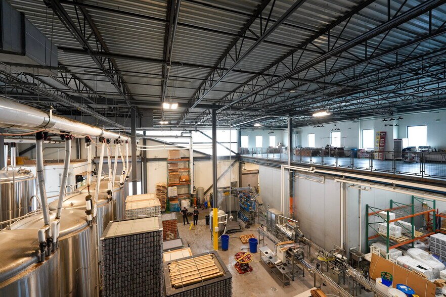 More Photos Of 2101 Summer St, Houston Freestanding For Lease