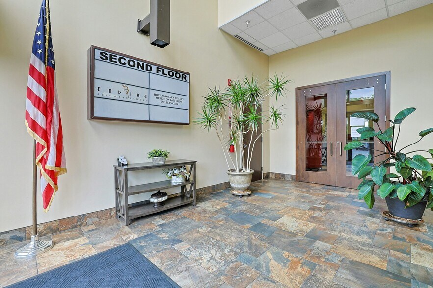 More Photos Of 1-3 Cavalry Dr, New City Storefront Retail Office For Lease