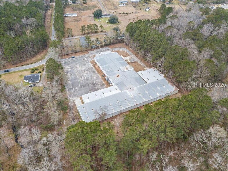 Primary Photo Of 175 Fordville Rd, Ridgeland Warehouse For Lease