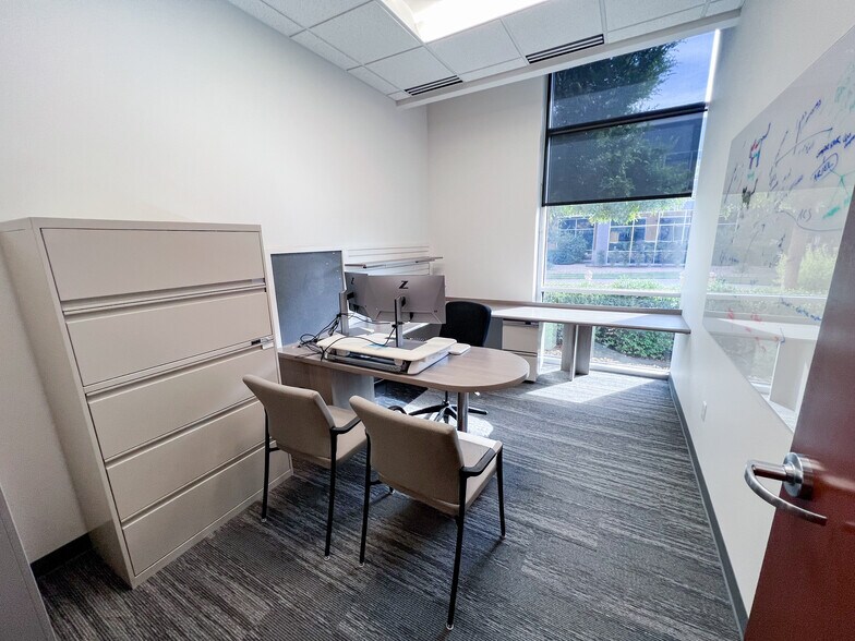 More Photos Of 6301 Holiday Hill Rd, Midland Office For Lease