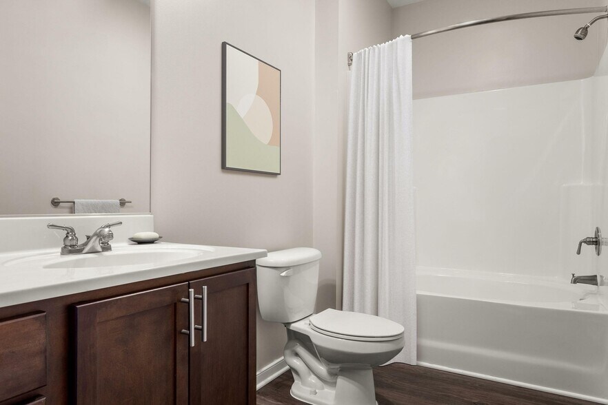 More Photos Of 14400 Palladium Dr, Midlothian Apartments For Sale