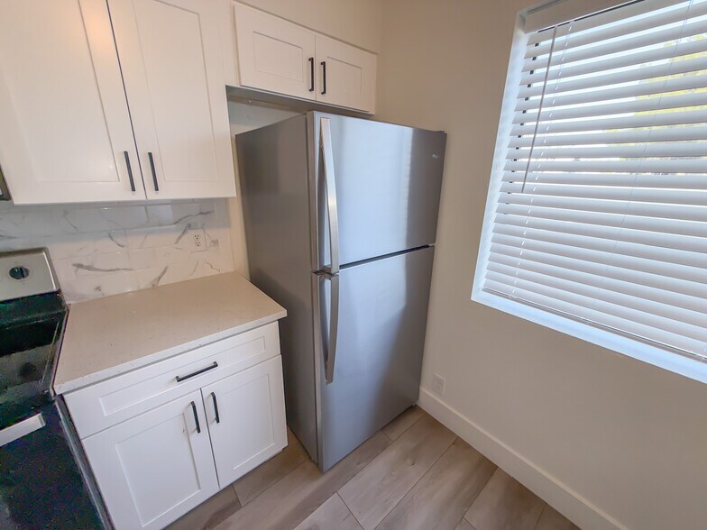 More Photos Of 126 E 1st North St, Mesquite Multifamily For Sale