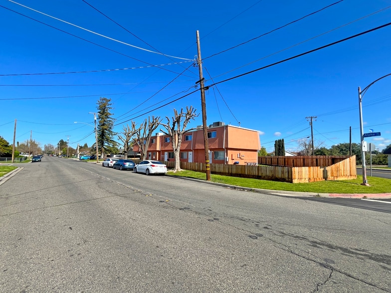 More Photos Of 1109 Alpha Rd, Turlock Apartments For Sale