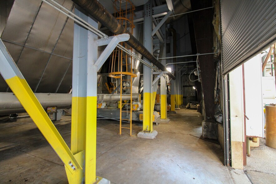 More Photos Of 6059 159th St, Galva Food Processing For Sale