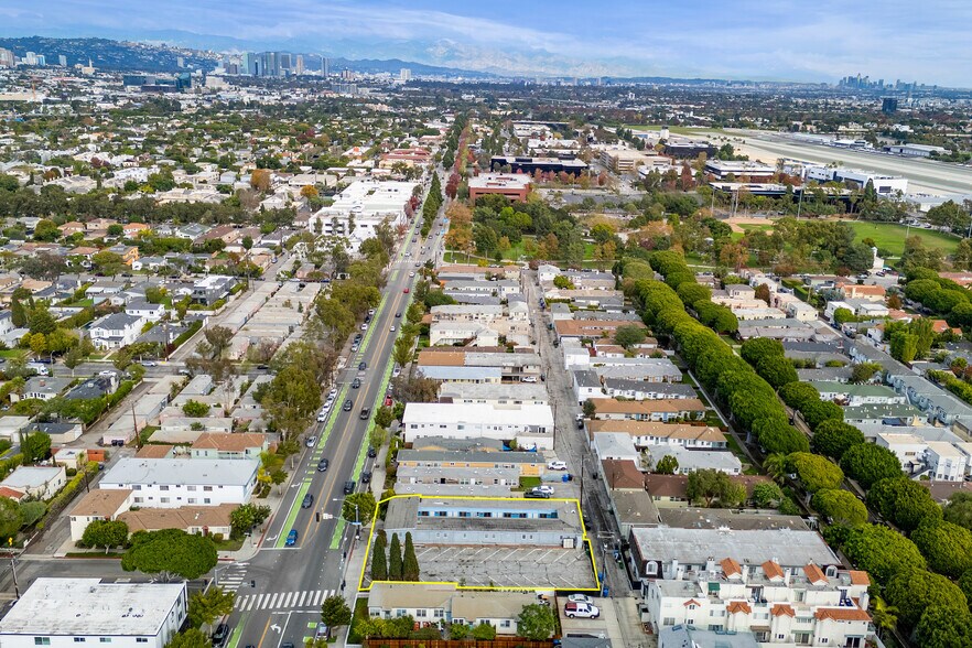 More Photos Of 2338 Ocean Park Blvd, Santa Monica Apartments For Sale