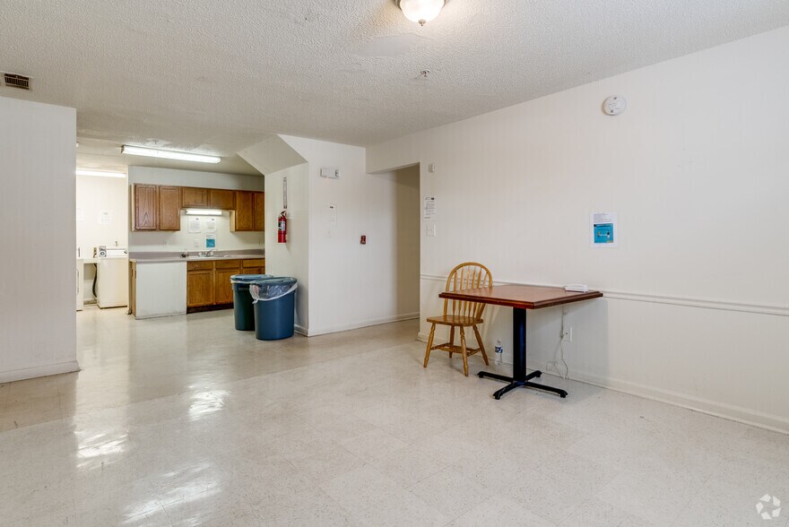 More Photos Of 5790 Highway 85, Riverdale Apartments For Sale